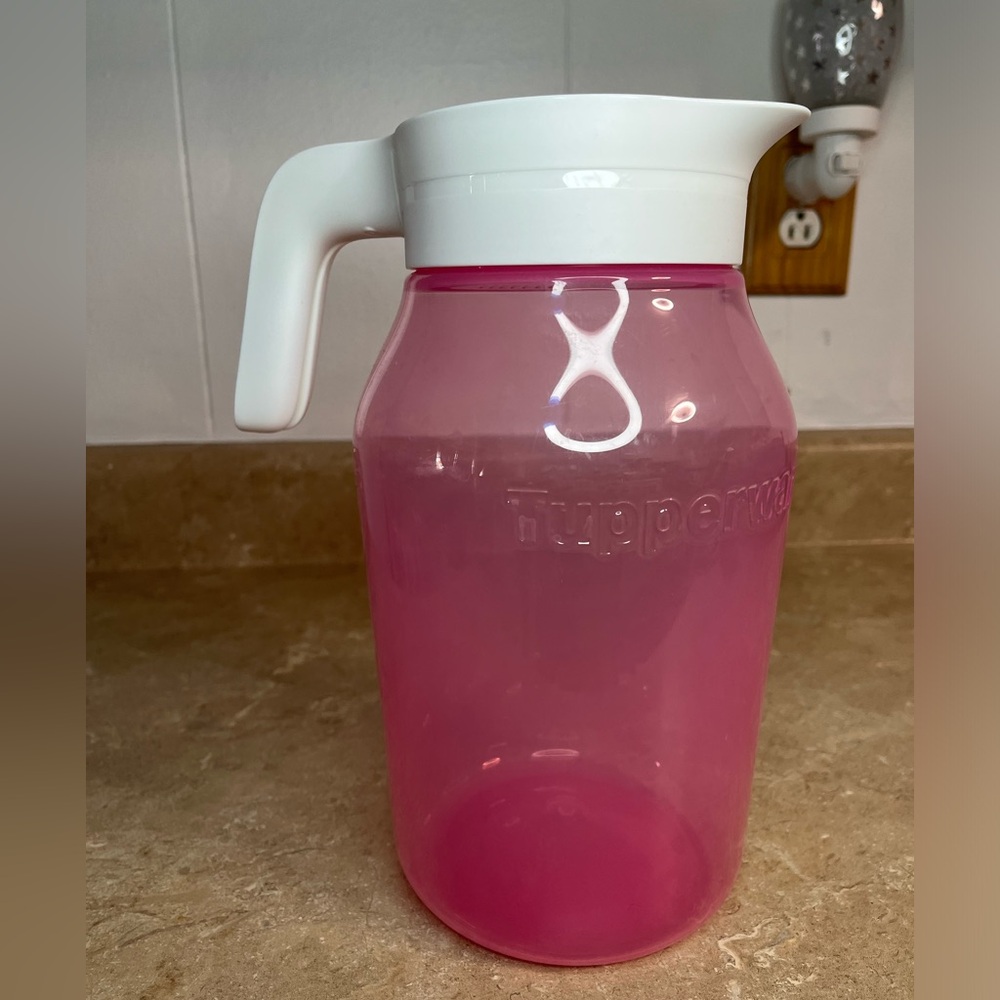 Tupperware Pink Pitcher with White Lid and Handle